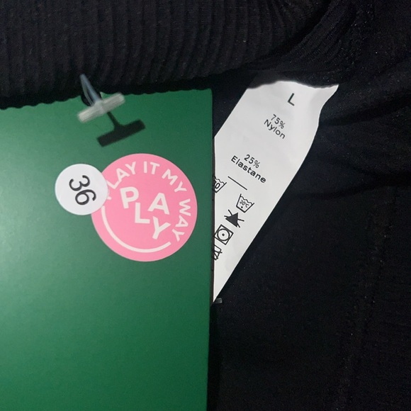 Halara Black Long Sleeve Crop Top Bra - Picture 11 of 11